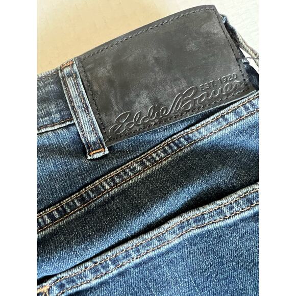NWT Eddie Bauer Men's Voyager Flex 2.0 Dark Blue Jeans Slim Straight Fit 33x30 - Picture 14 of 14